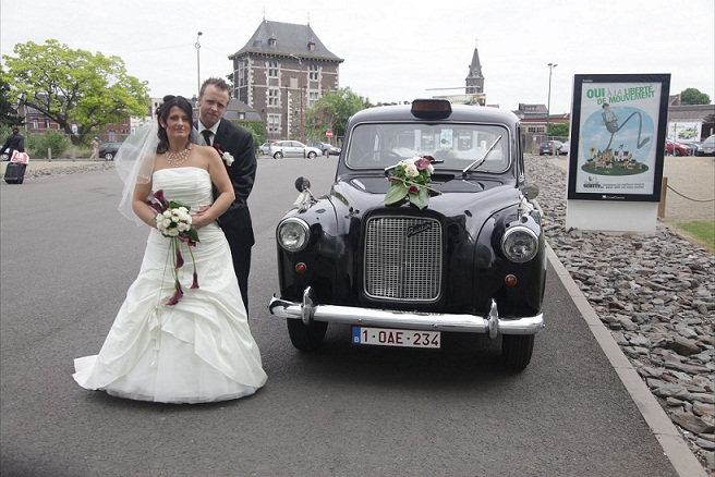 Voiture de cérémonie